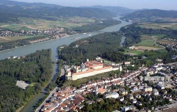 Hubschrauber Rundflug - Wachaurundflug Kilb