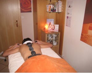 Hot Stone Massage in Grimentz  (80 min)