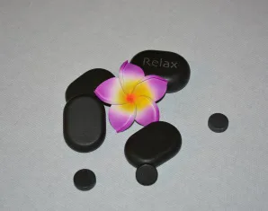 Hot-Stone Massage Winterthur (60 min)