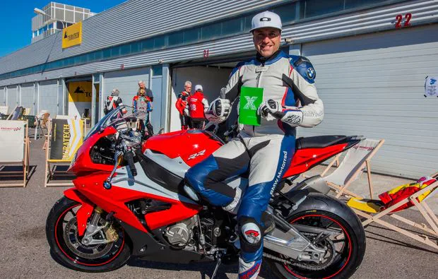 Motorrad-Renntaxi Sachsenring Oberlungwitz (BMW S1000 RR - 2 Rdn) - 10