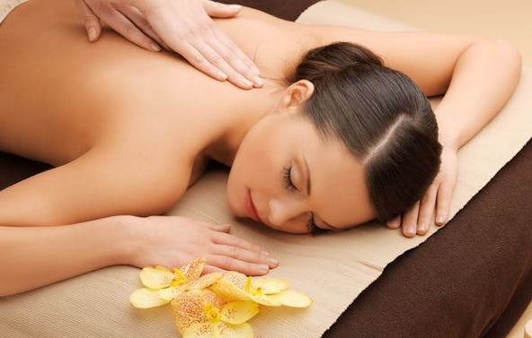 Energetische Massage (Aromaöl) Winterthur (30 min)