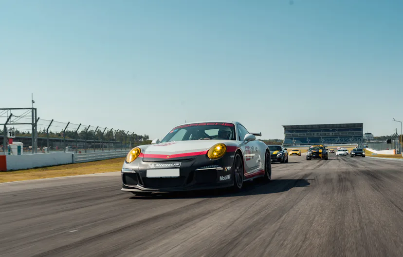Renntaxi GT3 vs AMG GT-S (6 Rdn) Hockenheimring