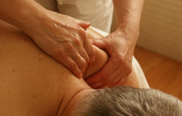 Hot Stone Massage Ostfildern - Stuttgart - 6