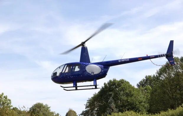 Romantik-Hubschrauber-Rundflug Winningen-Koblenz für 2 (20 Min.) - 3