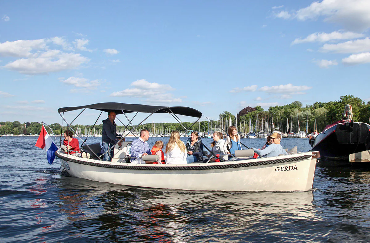 30 ps Motorboot mieten Berlin - 2