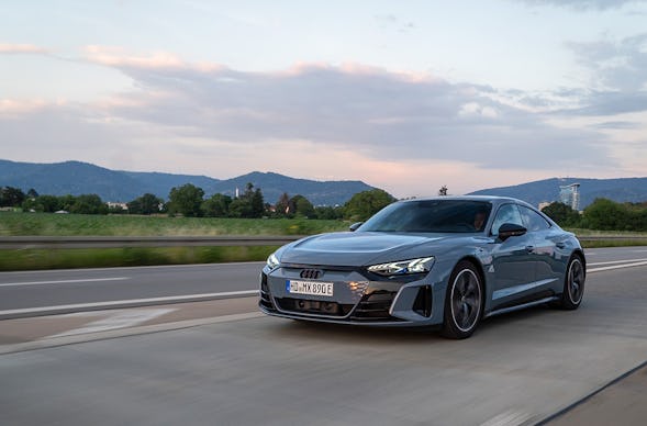 Co-Pilot im Audi RS e-tron GT (2 Std.)