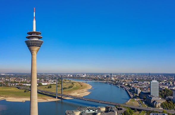 Frühstück & Rheinturm Düsseldorf für 2