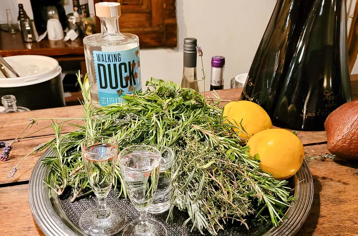 Gin Brennkurs mit 5-Gänge-Menü Guldental - 4