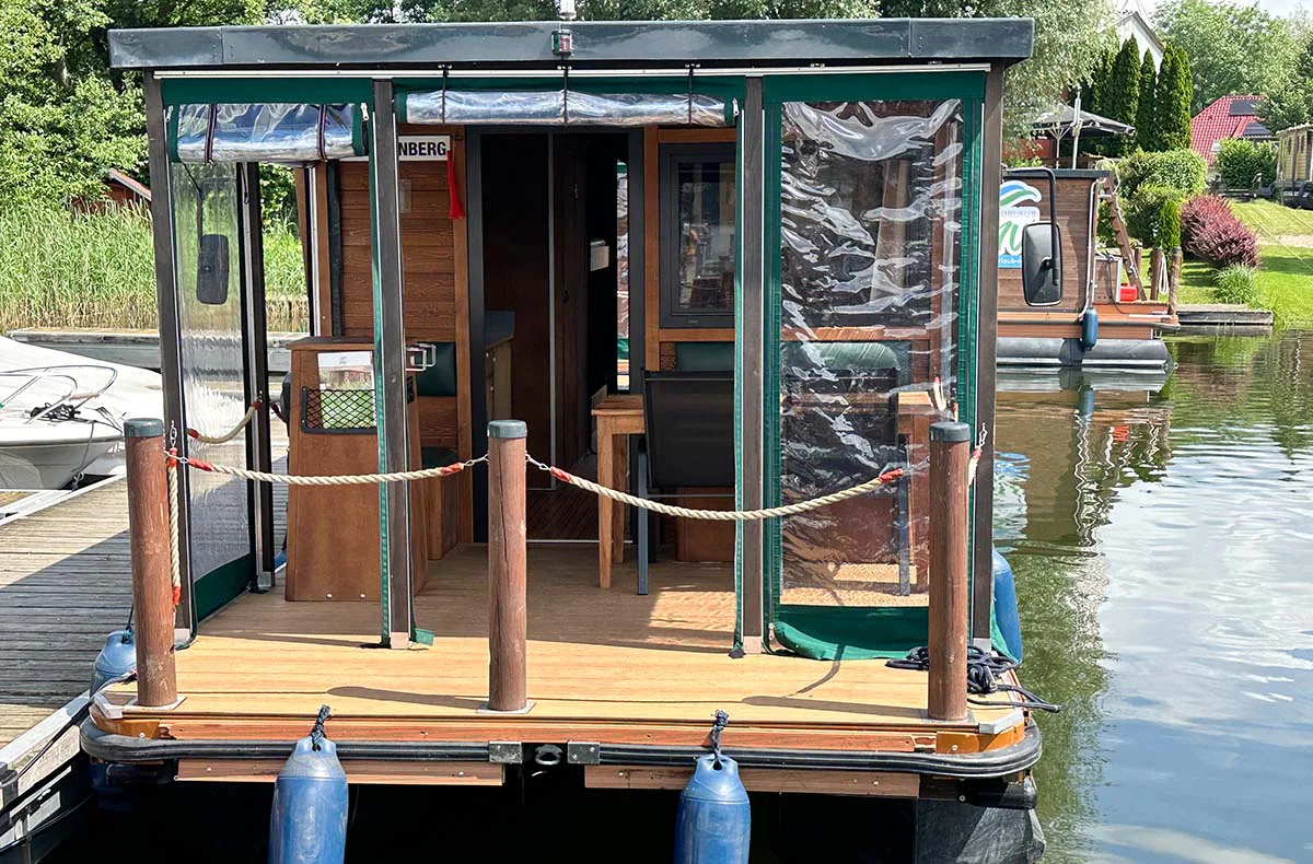 Hausboot Urlaub für 6 (4 Nächte) Storkow (6 Plätze - D9) - 2