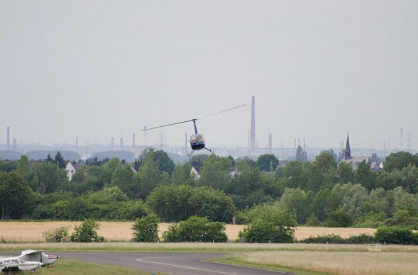 Hubschrauber selber fliegen Egelsbach (20 Min.)