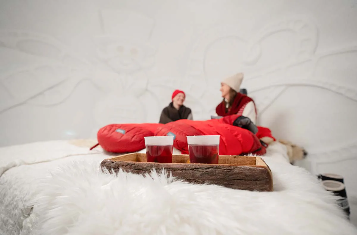 Iglu-Übernachtung mit Kinoerlebnis für 2 (1 Nacht) - 13