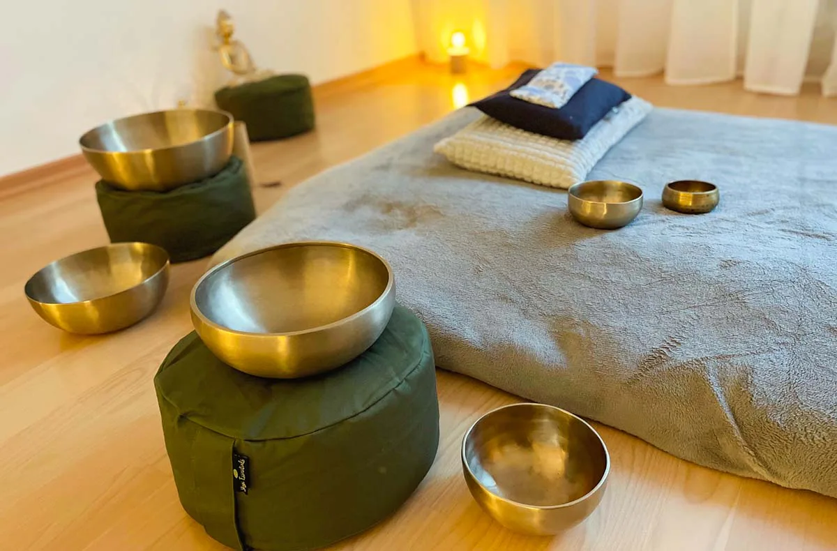Klangschalenmassage Bonn - 2