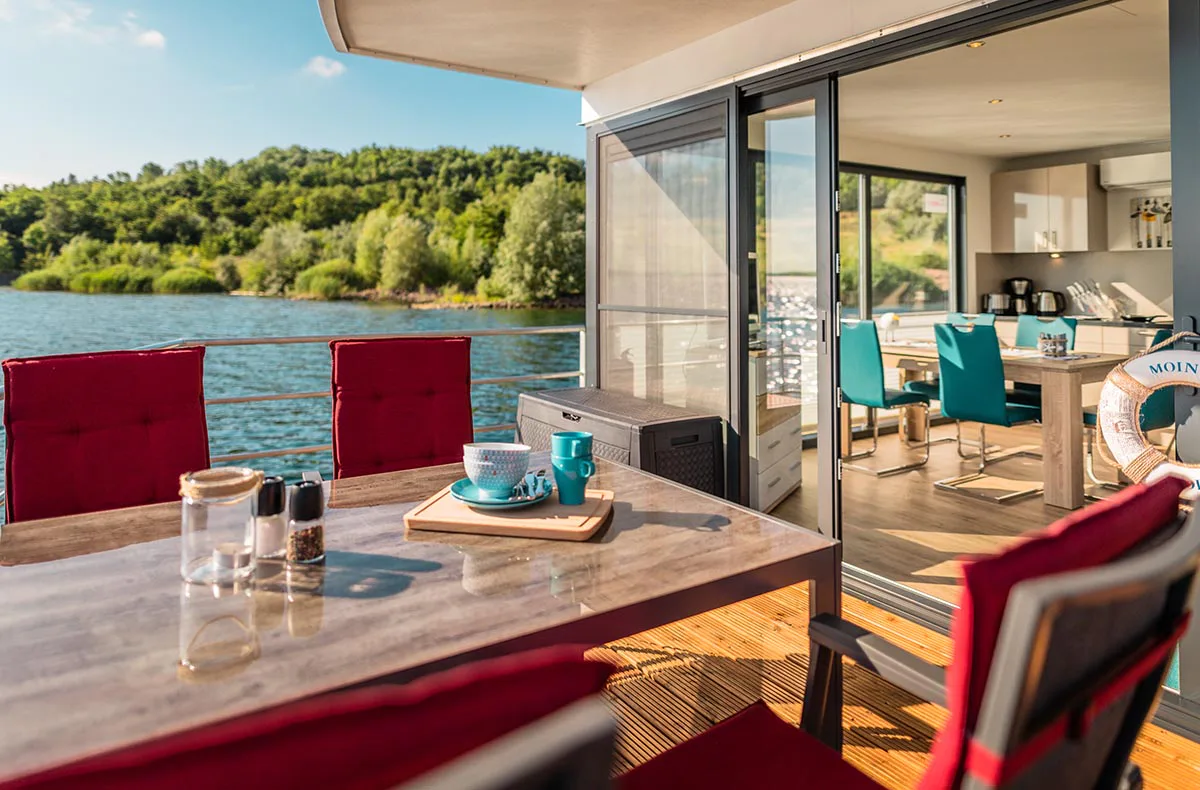 Kurzurlaub im Floating House Mücheln (2 Nächte) - 1