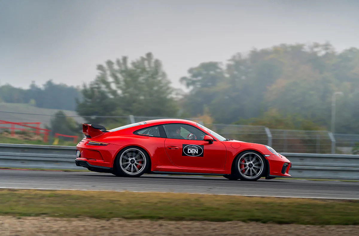 Rennstreckentraining Most 9-Sous (Porsche 911 2019 - 5 Rdn.) - 1