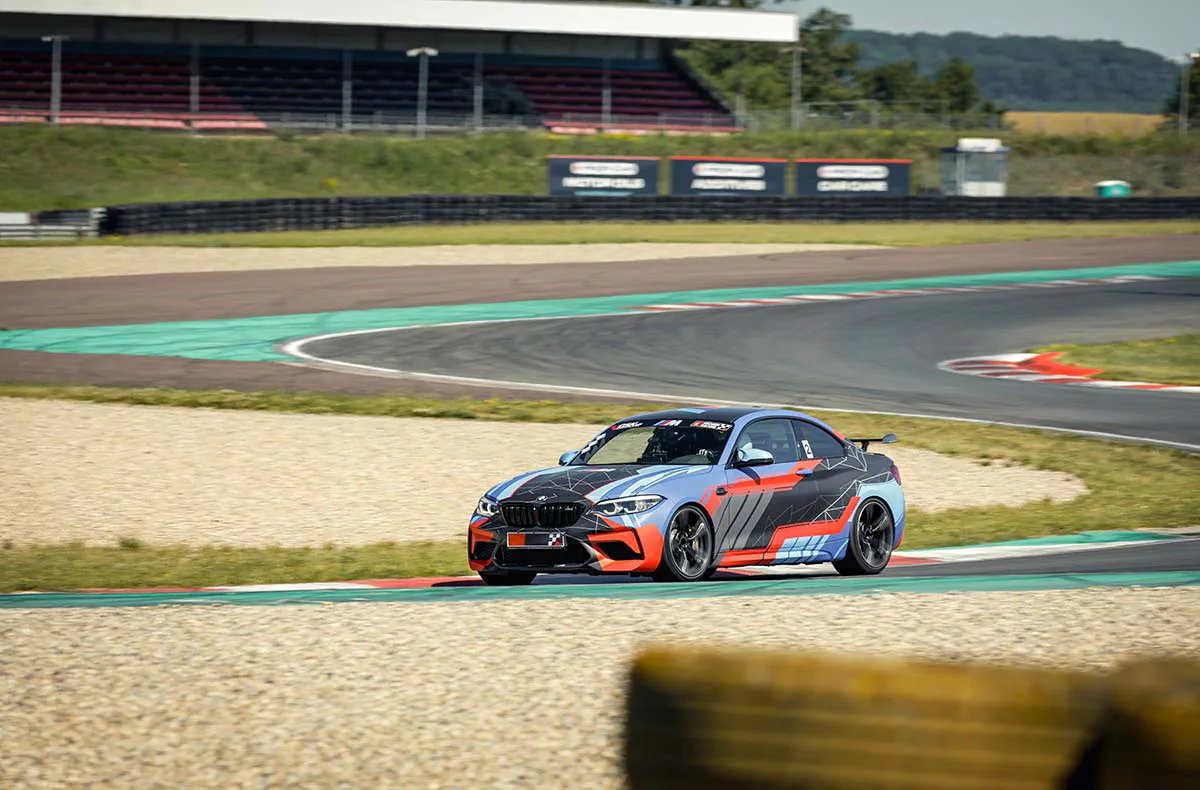Rennstreckentraining und Renntaxi BMW M2 Bilster Berg - 1