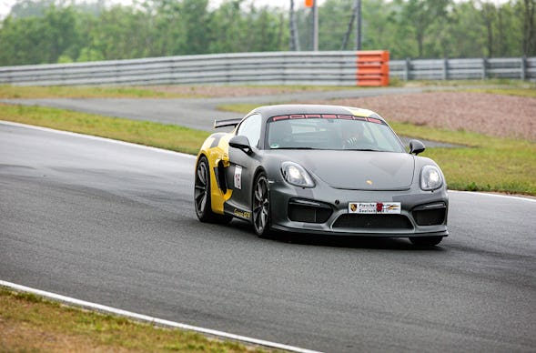 Renntaxi Porsche Cayman GT4 (3 Rdn.) Nürburgring