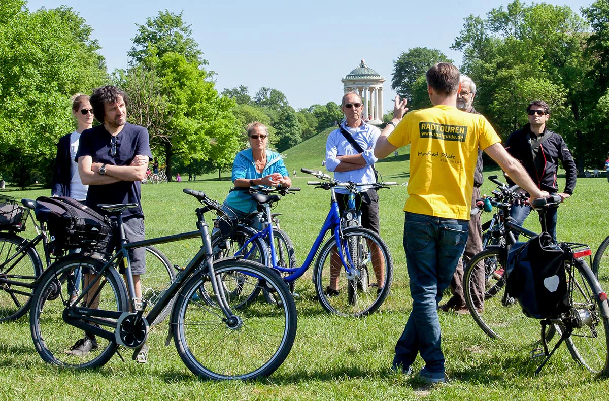 Stadtführung mit Fahrrad für 6 München - 2