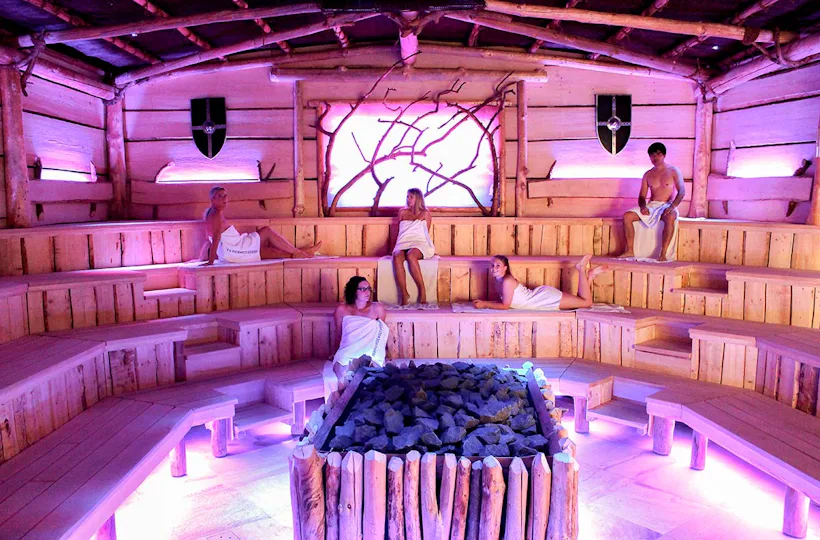 Wellnessurlaub Therme Sinsheim und Technikmuseum für 2 (5 Nächte)